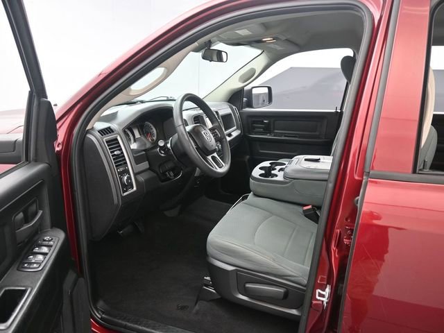 Used 2018 RAM 1500 Express w/ Express Value Package image 17