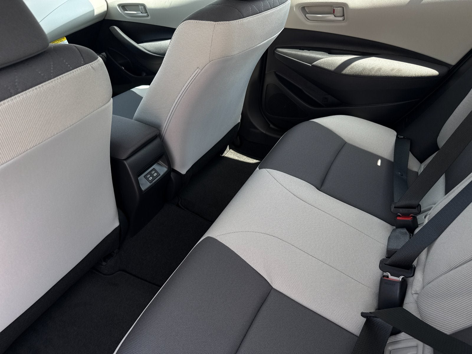 New 2027 Toyota Corolla LE FWD image 11