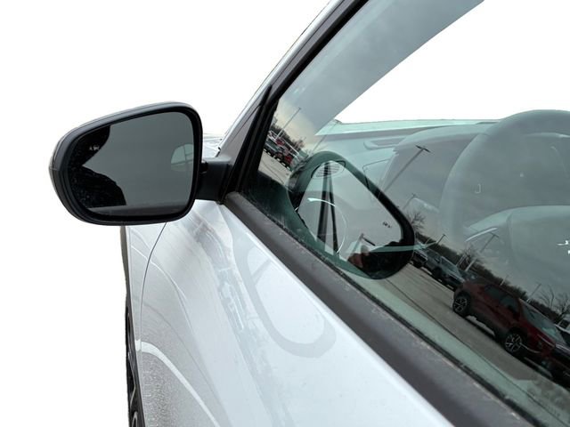 New 2026 Chevrolet Trax RS w/ Sunroof Package image 10