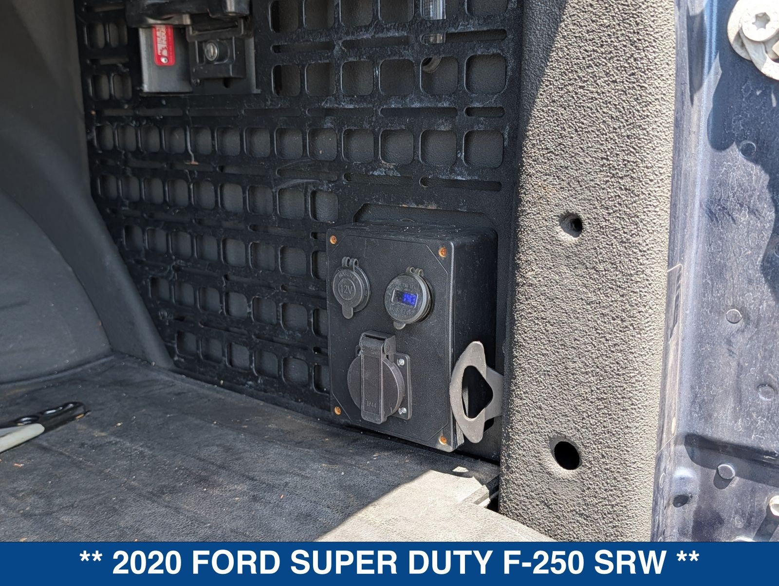 Used 2020 Ford F250 Lariat w/ Lariat Ultimate Package AWD/4WD image 19