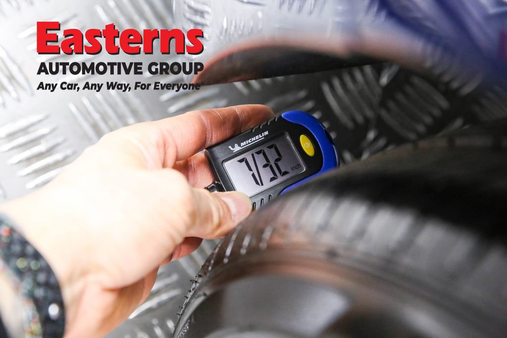 Used 2016 Nissan Maxima Platinum w/ Interior Lighting Package image 30