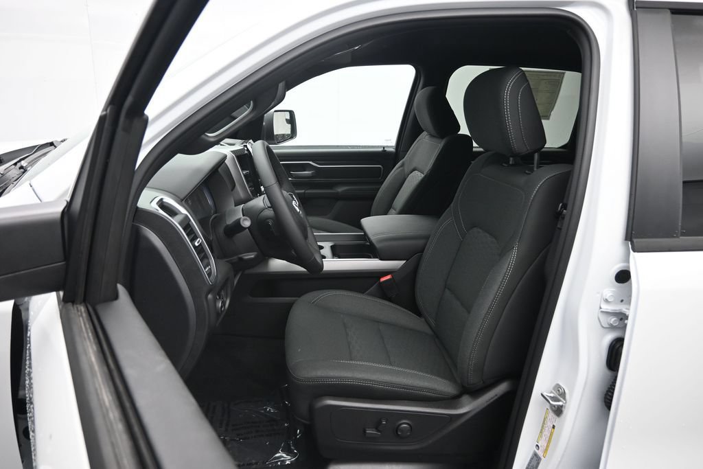 New 2026 RAM 1500 Big Horn AWD/4WD image 16