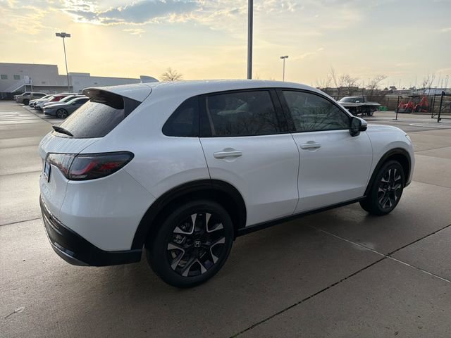 New 2026 Honda HR-V EX-L image 5