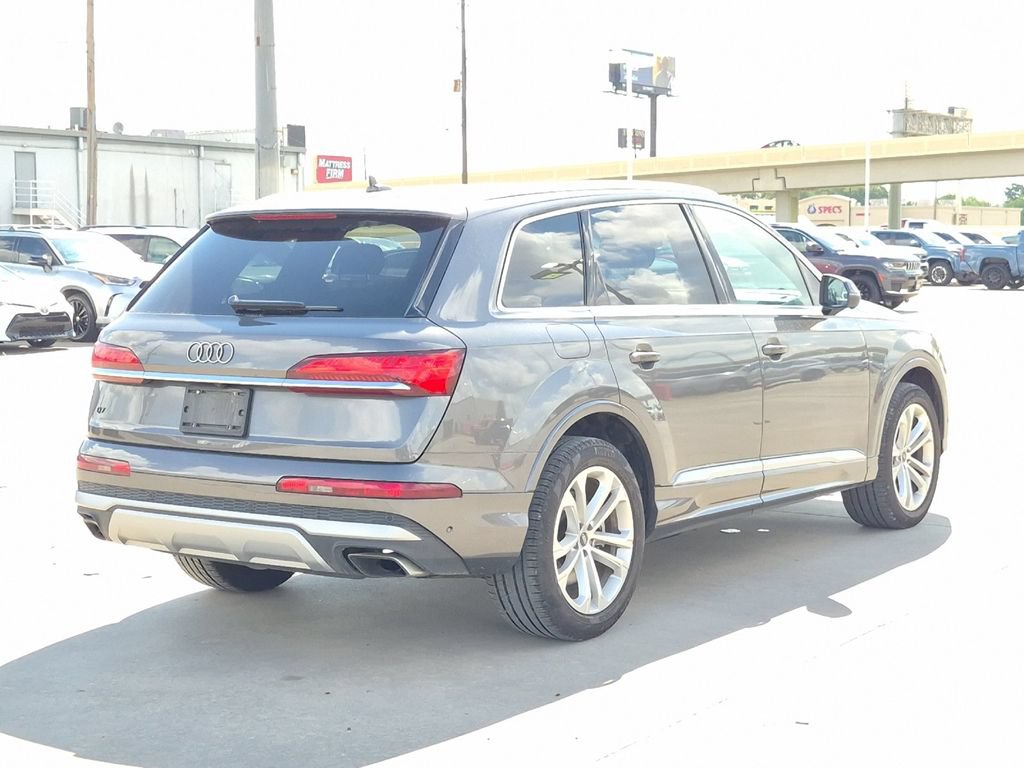 Used 2025 Audi Q7 3.0T Premium Plus AWD/4WD image 6