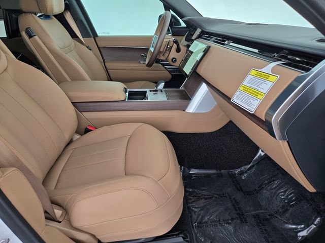 New 2026 Land Rover Range Rover Long Wheelbase Autobiography AWD/4WD image 3