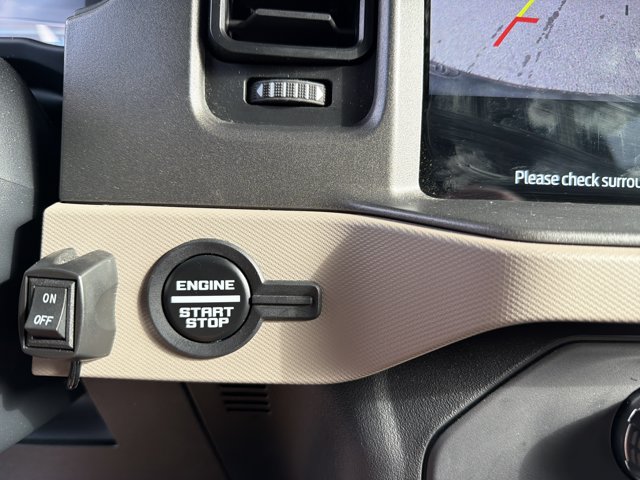 Used 2024 Ford Bronco Wildtrak AWD/4WD image 25