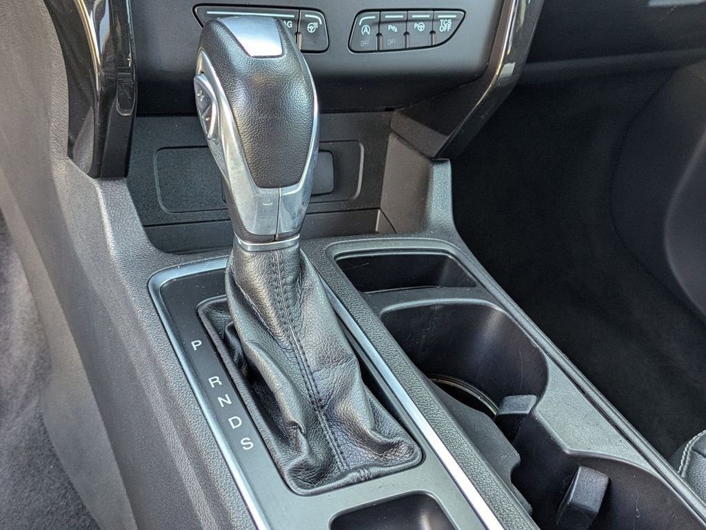 Used 2019 Ford Escape Titanium image 12