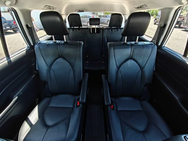 Used 2024 Toyota Grand Highlander AWD Hybrid image 46