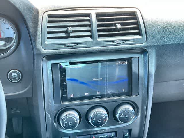 Used 2013 Dodge Challenger SXT RWD image 18