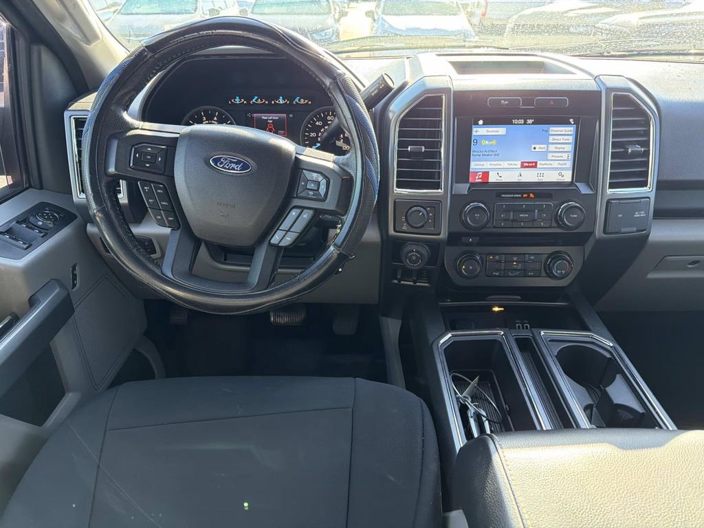 Used 2016 Ford F150 XLT w/ Equipment Group 302A Luxury image 17