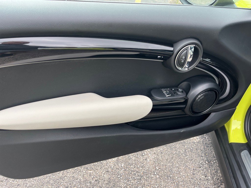 Used 2024 MINI Cooper S image 7