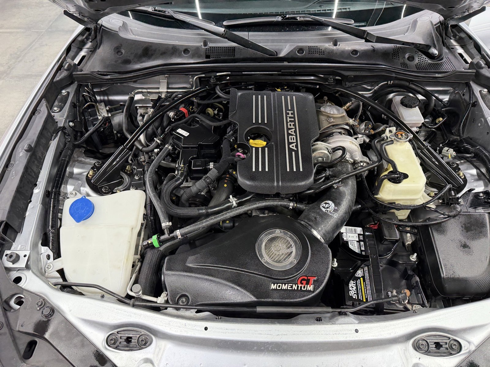 Used 2019 FIAT 124 Spider Abarth w/ Convenience Group image 23