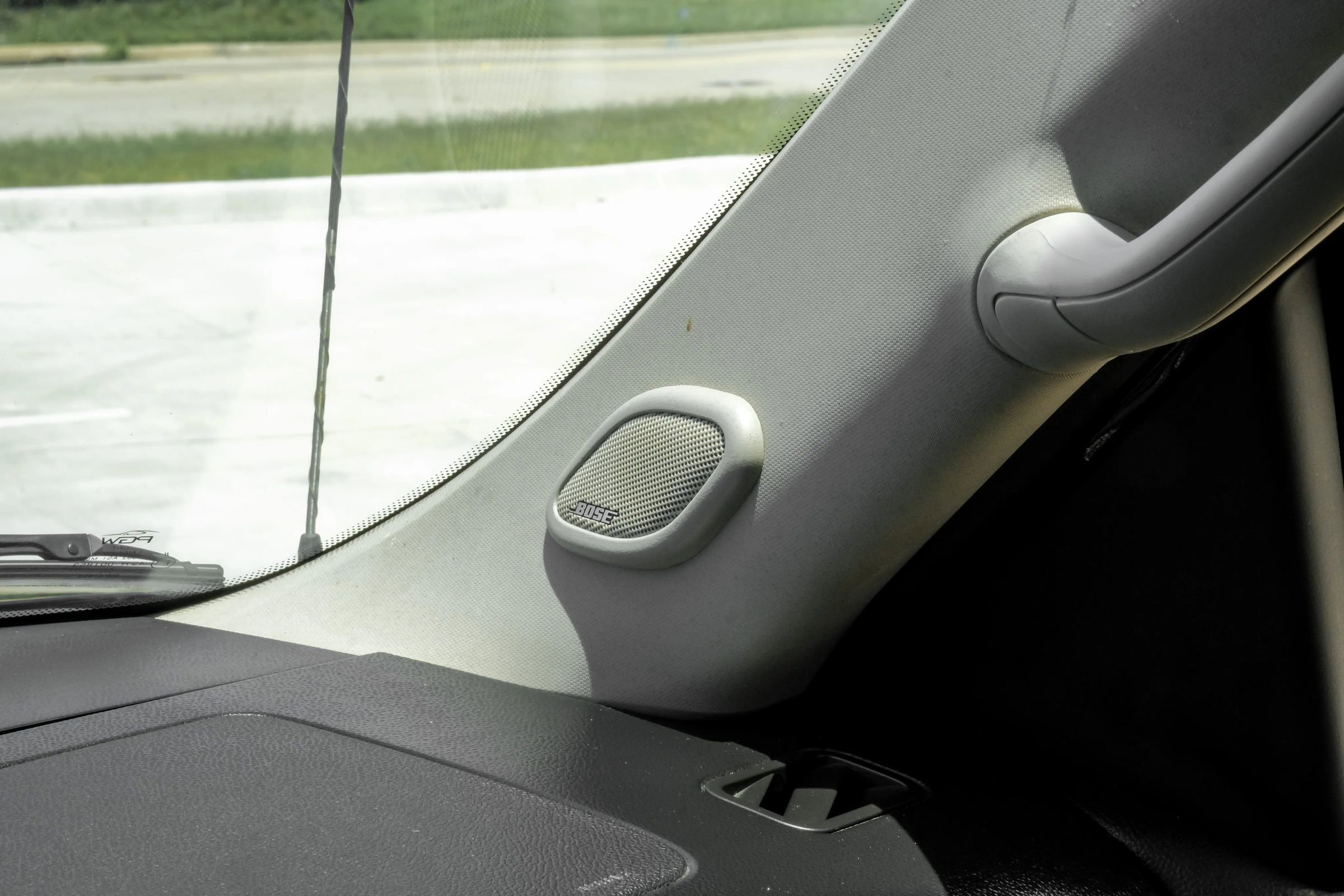 Used 2012 Chevrolet Avalanche LTZ RWD image 29