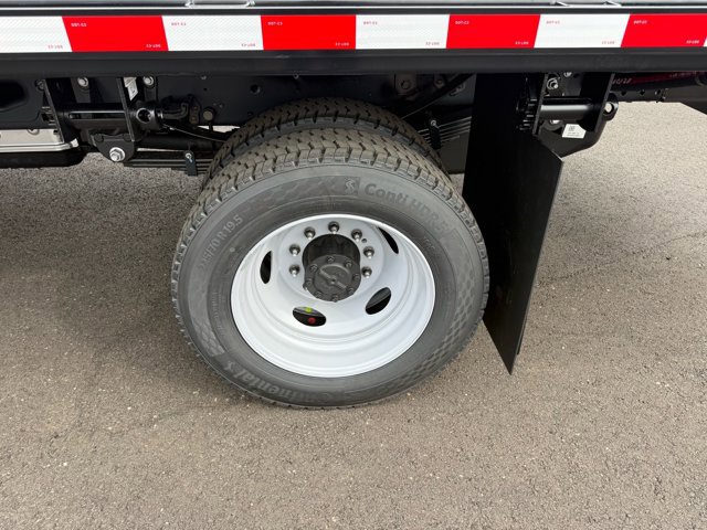 New 2026 Ford F550 4x4 Regular Cab Super Duty image 19