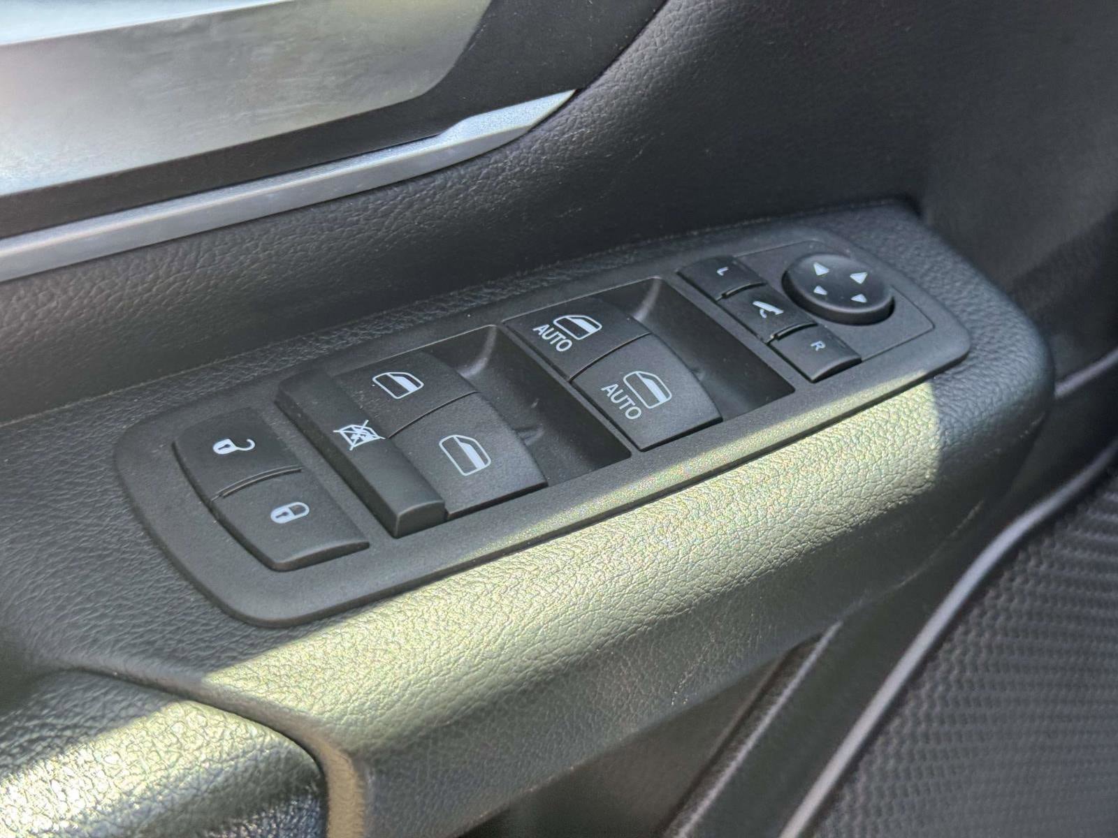 Used 2022 RAM 1500 Big Horn AWD/4WD image 17
