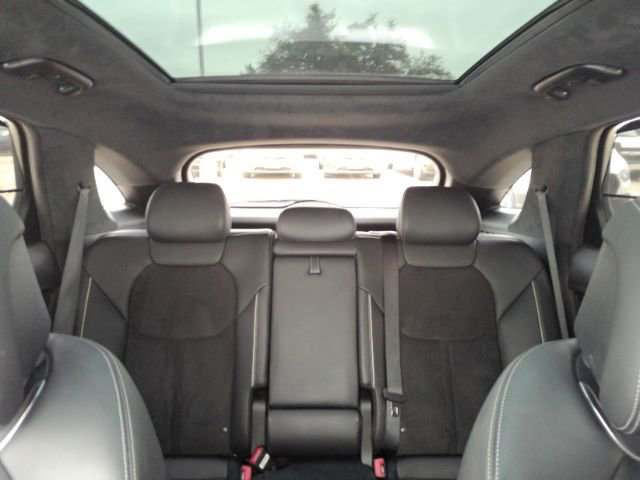 Used 2022 Genesis GV70 3.5T Sport w/ Sport Prestige Package image 41