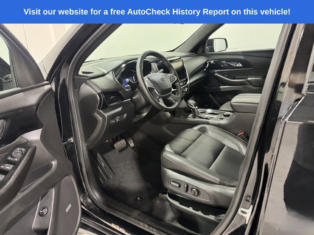 Used 2023 Chevrolet Traverse RS AWD/4WD image 15