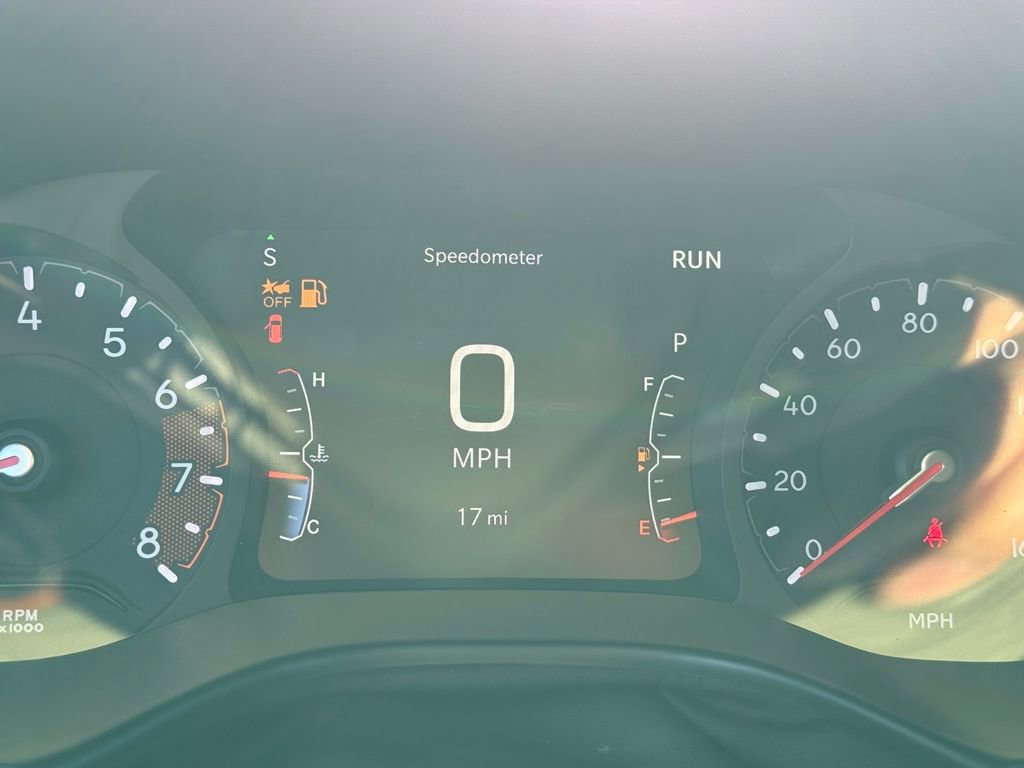 New 2026 Jeep Compass Latitude image 16