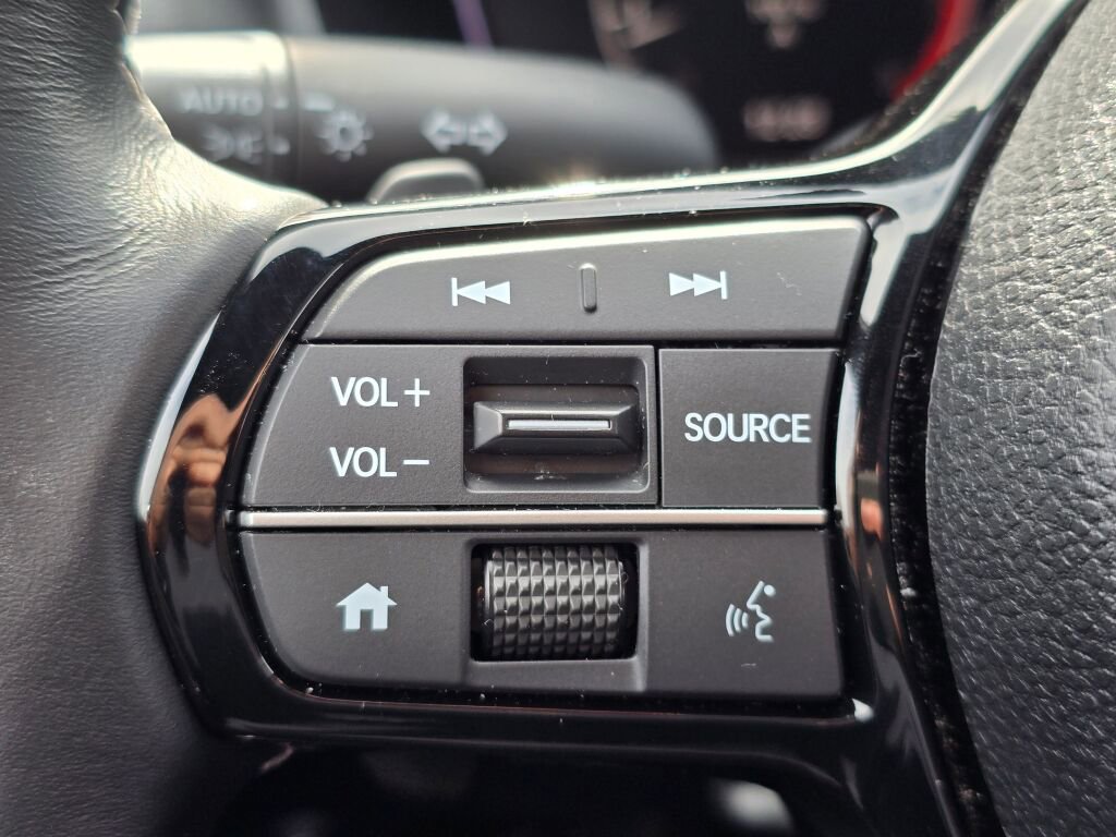 Certified 2025 Honda Civic Sport image 25