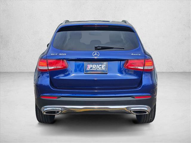 Used 2017 Mercedes-Benz GLC 300 4MATIC image 7