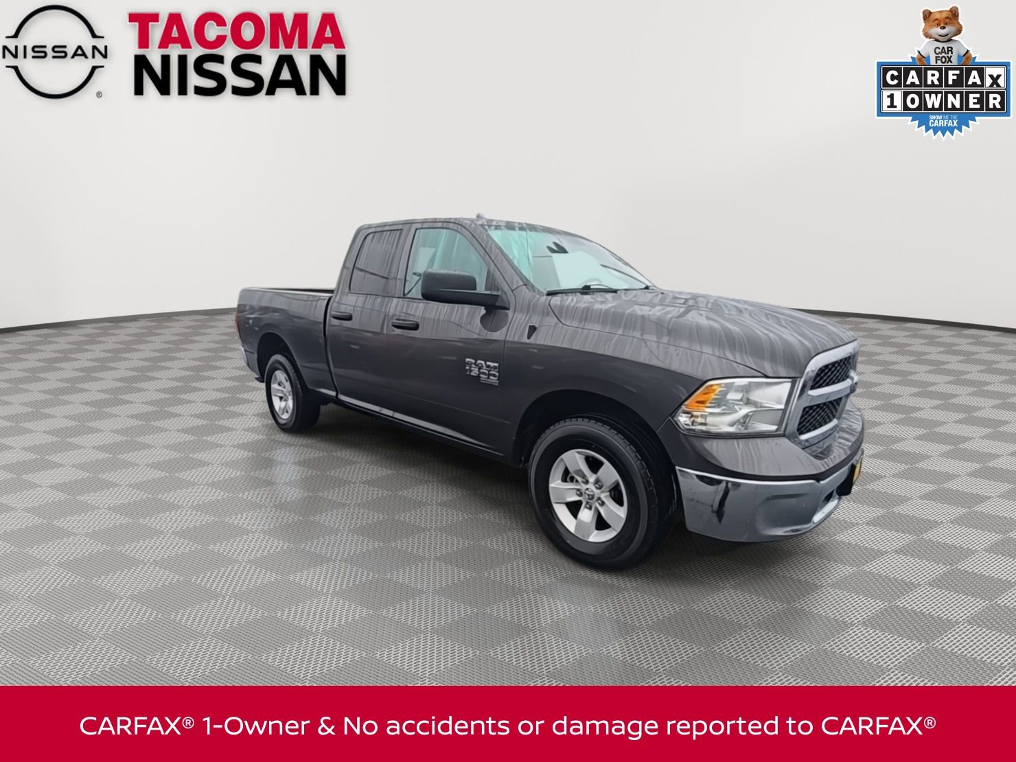 Used 2024 RAM 1500 Classic SLT image 2