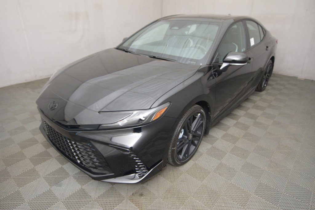 New 2026 Toyota Camry Hybrid image 1