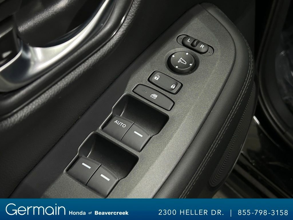 Used 2025 Honda HR-V LX image 20