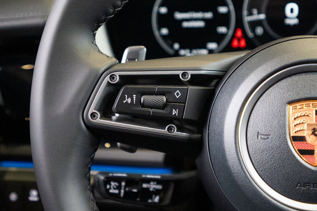 New 2026 Porsche Panamera 4 image 32