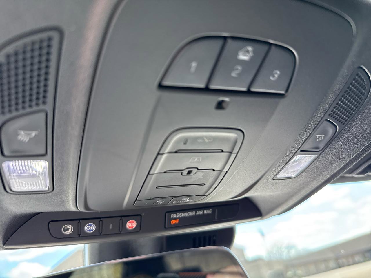 Used 2017 Cadillac CT6 Luxury AWD/4WD image 22