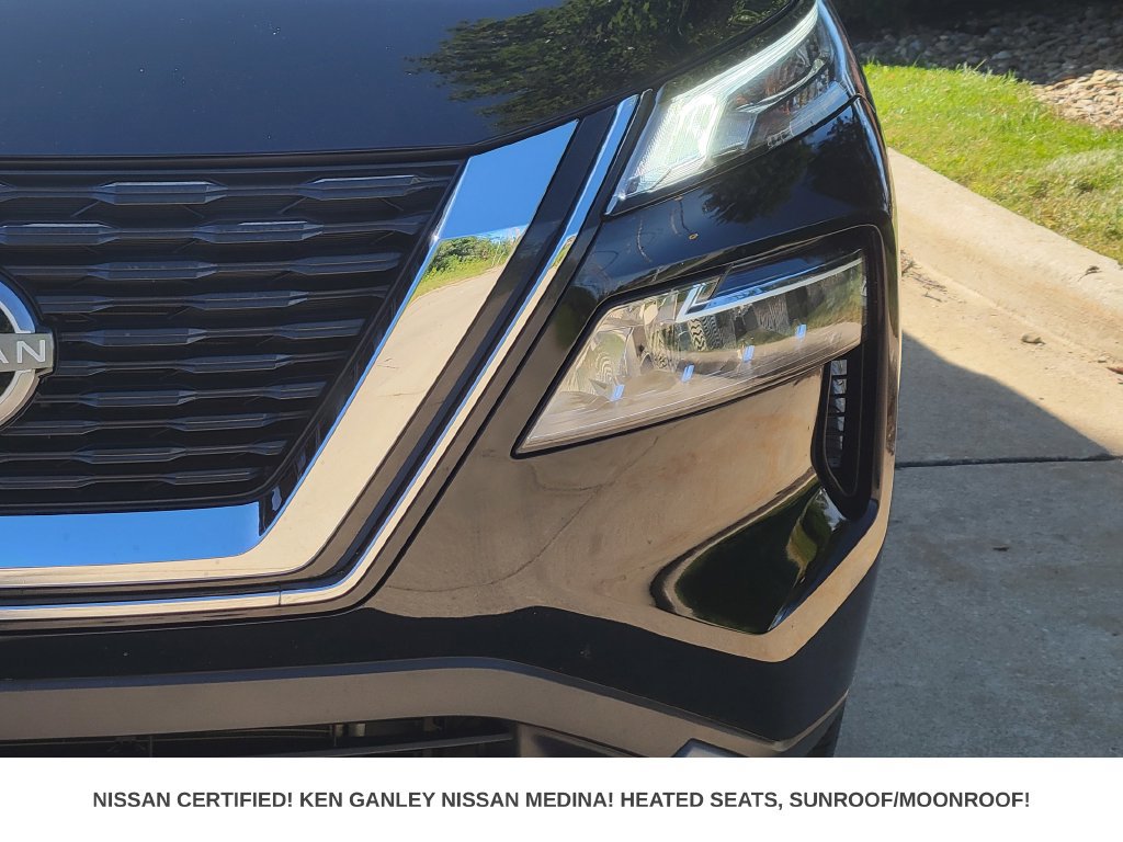 Certified 2023 Nissan Rogue SV w/ SV Premium B Package AWD/4WD image 11