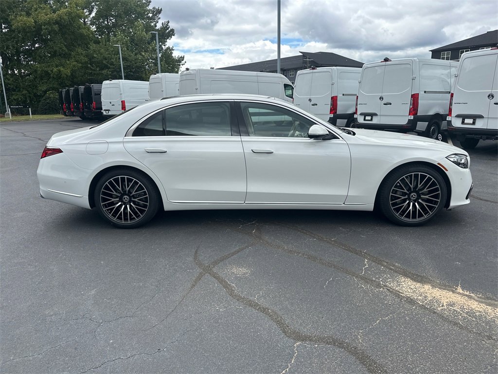 New 2026 Mercedes-Benz S 580 4MATIC Sedan image 9