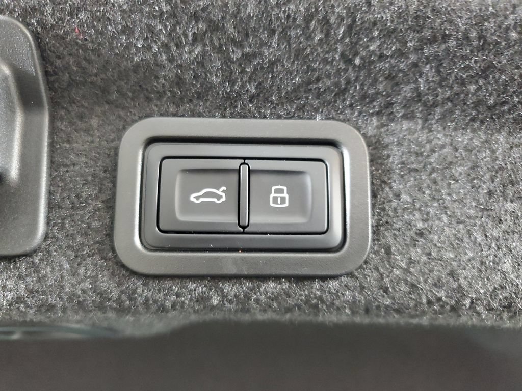 Used 2025 Audi A6 Premium Plus AWD/4WD image 10