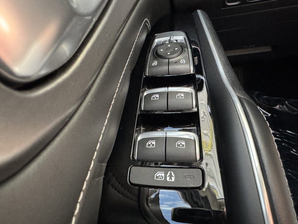 Used 2022 Kia Sorento SX image 30