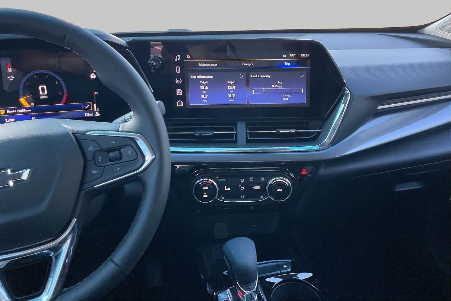 New 2026 Chevrolet Trax ACTIV w/ Driver Confidence Package FWD image 6