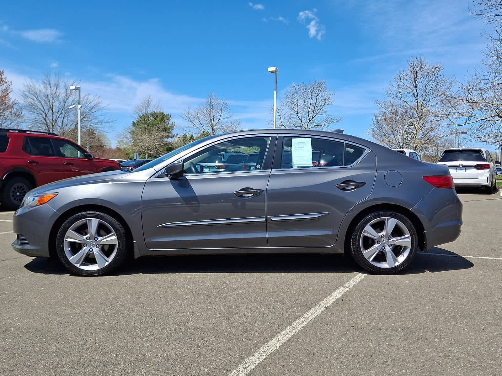 Used 2013 Acura ILX w/ Technology Package FWD image 8