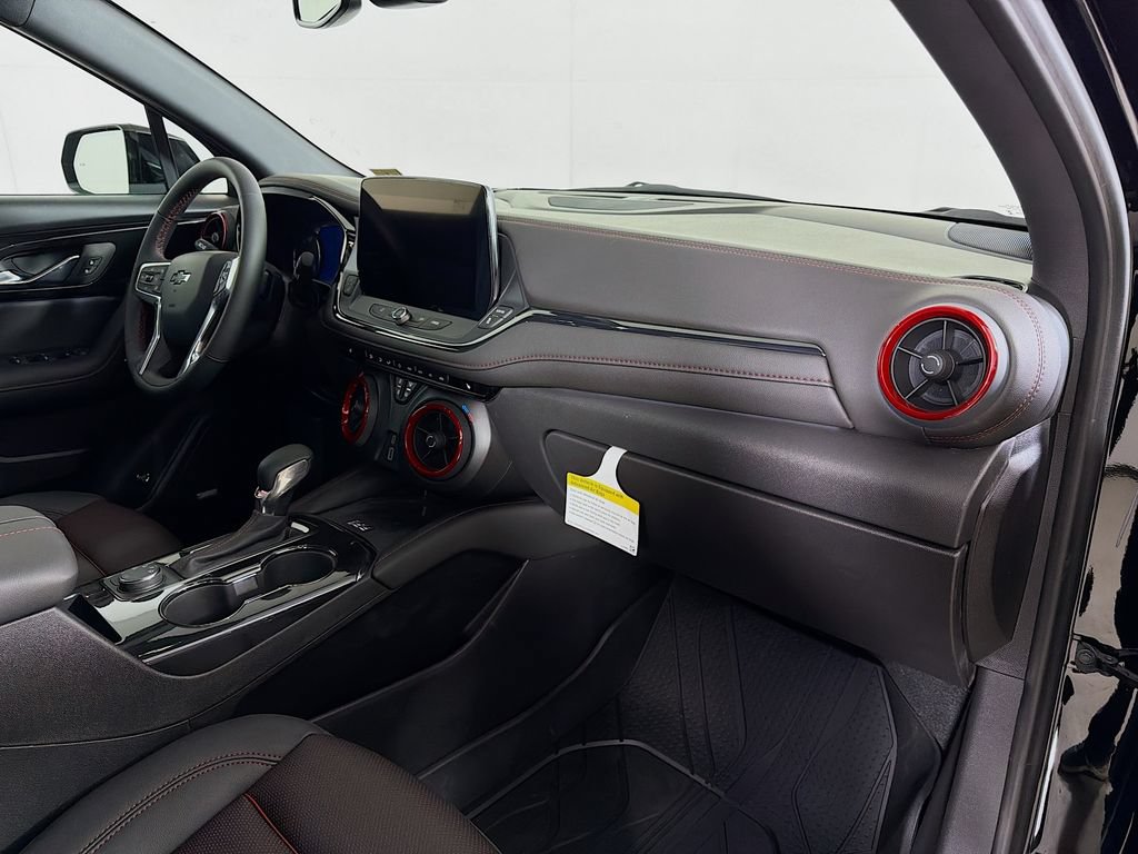 New 2026 Chevrolet Blazer RS w/ LPO, Floor Liner Package AWD/4WD image 25