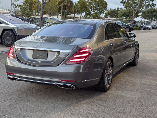 Used 2019 Mercedes-Benz S 560 Sedan image 5