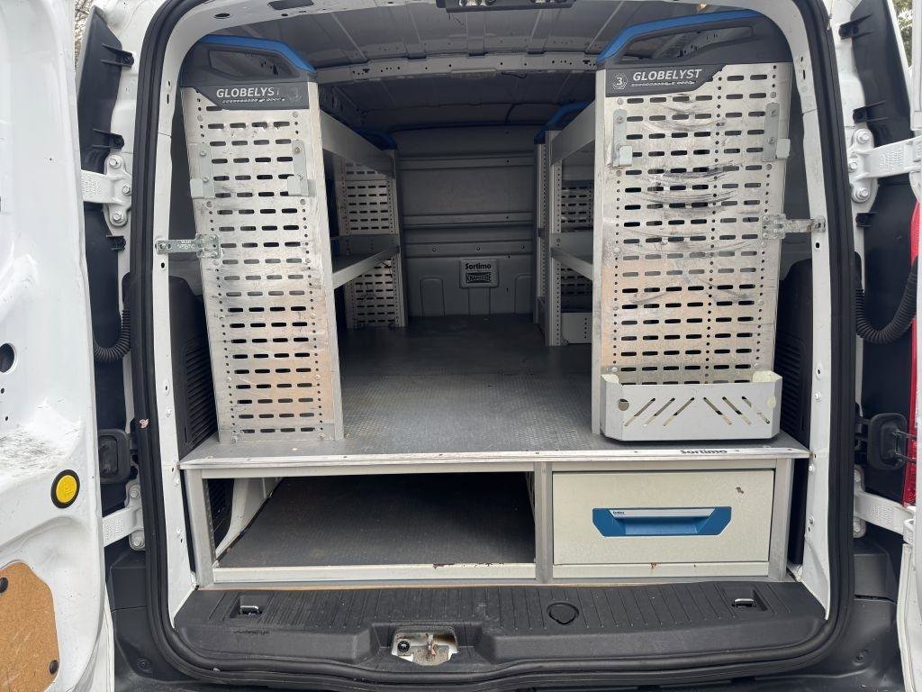 Used 2016 Ford Transit Connect XL FWD image 9