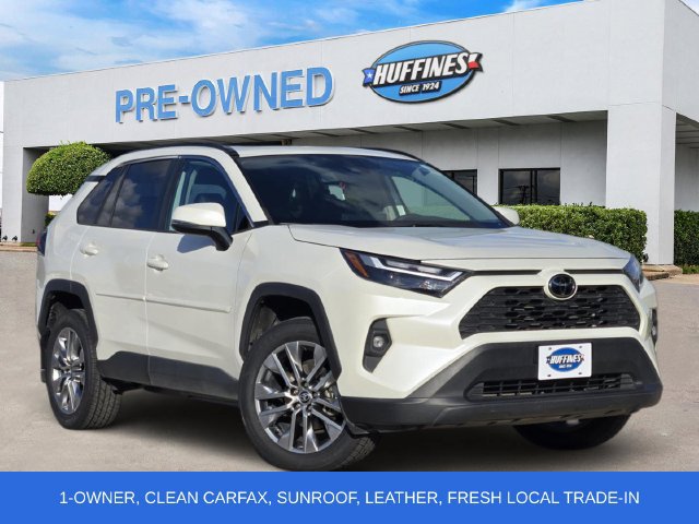 Used 2022 Toyota RAV4 XLE Premium FWD image 1