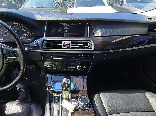 Used 2014 BMW 528i xDrive Sedan AWD/4WD image 16