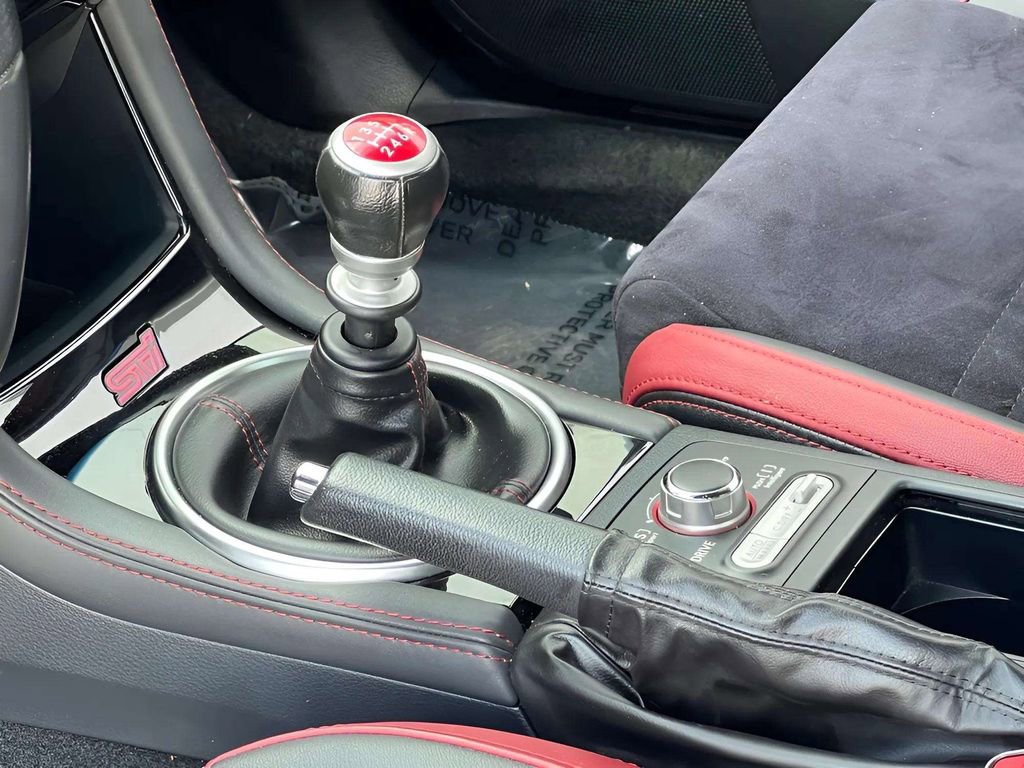Used 2018 Subaru WRX STI Limited image 25