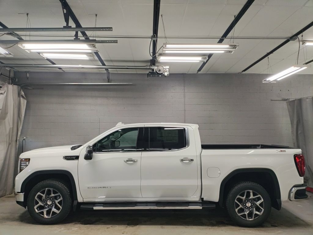 New 2026 GMC Sierra 1500 SLT w/ SLT Premium Plus Package image 15