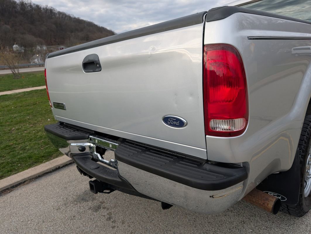 Used 2006 Ford F350 XL image 37