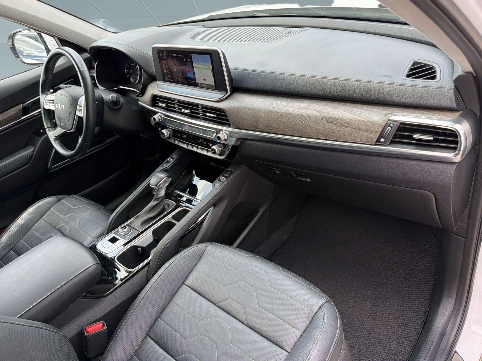 Used 2022 Kia Telluride SX w/ SX Prestige Package AWD/4WD image 31
