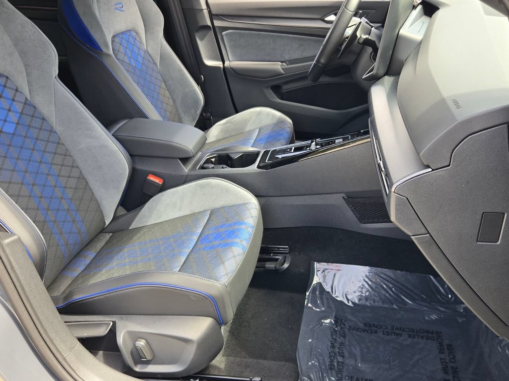 Certified 2026 Volkswagen Golf w/ Euro Style Package AWD/4WD image 16