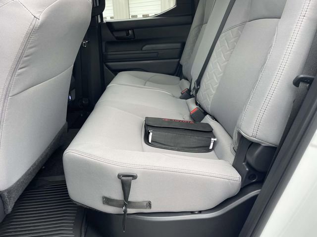 Used 2025 Toyota Tacoma SR5 AWD/4WD image 8