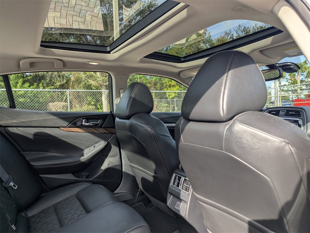 Used 2018 Nissan Maxima Platinum image 16