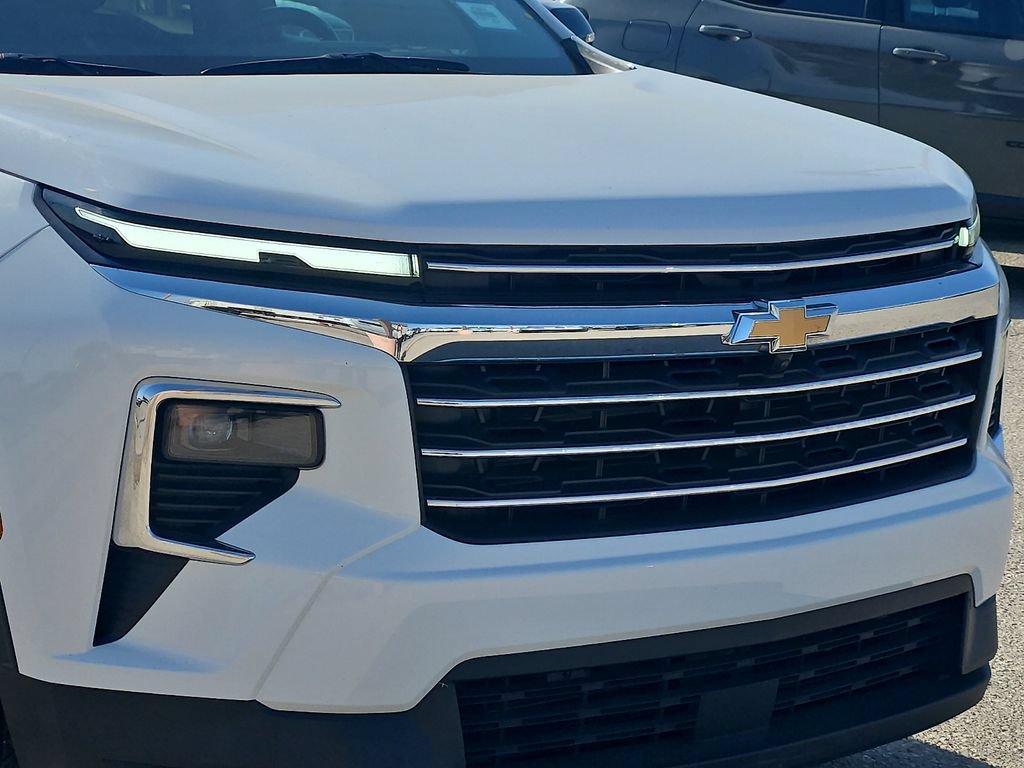 Used 2024 Chevrolet Traverse LT AWD/4WD image 7
