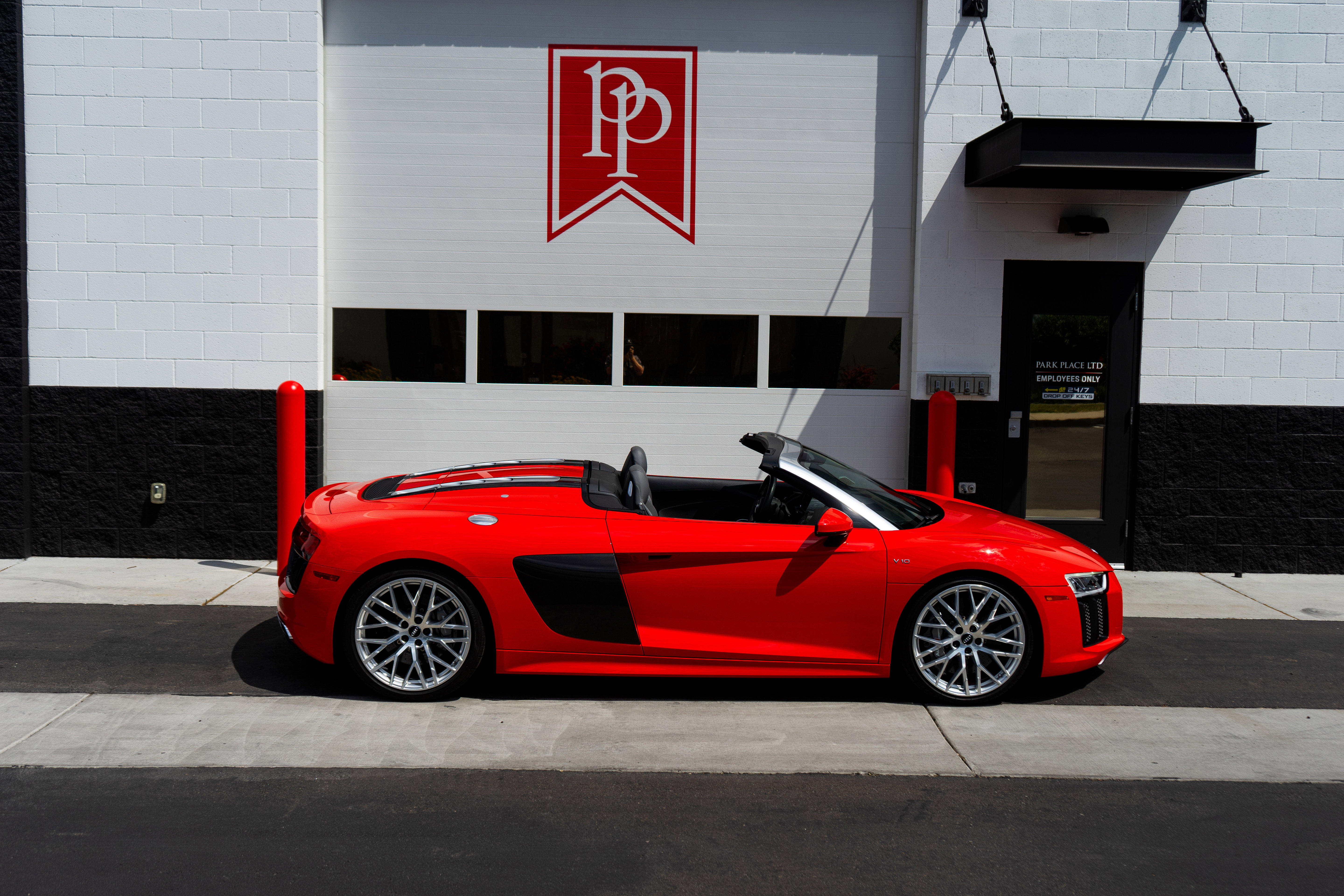 Used 2017 Audi R8 V10 image 70