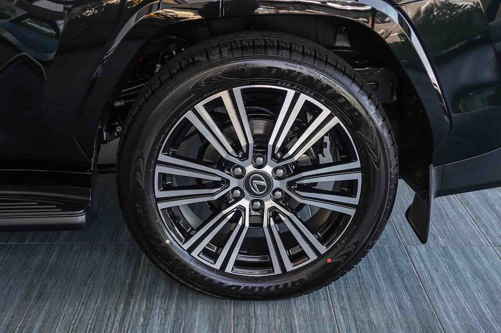 New 2026 Lexus LX 600 4WD w/ Luxury Package image 11